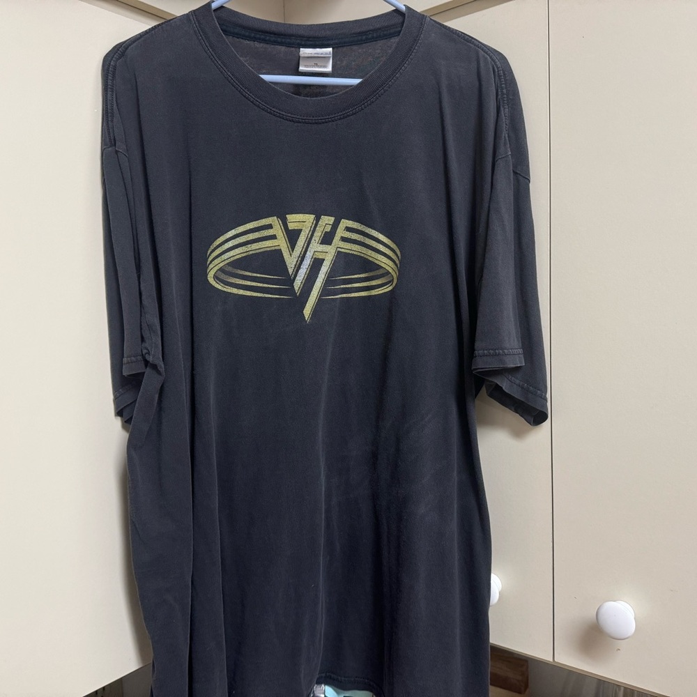 vintage 2000’s Van Halen Gildan XL rock concert band t-shirt tee Eddie grunge VH